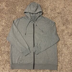 Mens Reebok Speedwick Jacket, 2XL, has snags on back of left sleeve and the back